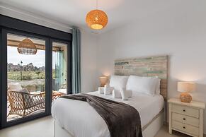 Beach Apartment in Isla Canela