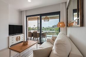 Beach Apartment in Isla Canela