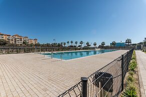 Beach Apartment in Isla Canela