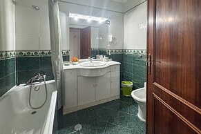 Central Old Town Albufeira Apartment