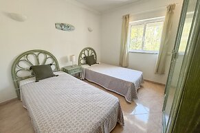 Central Old Town Albufeira Apartment