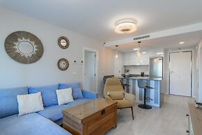Apartment Right Next to Beach