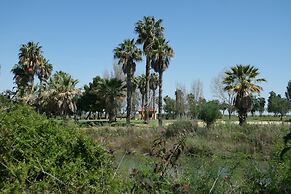Golf & Riverside Apartment in Isla Canela