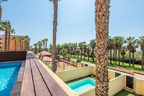 Beachfront Apartment With Terrace