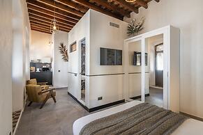 Ayamonte Central: City Apartment