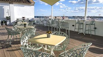 Deluxe Apartment in Ayamonte