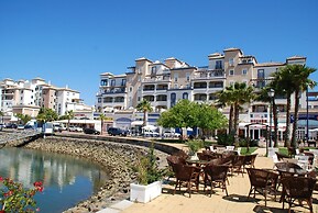 Family-friendly Stay by the Sea