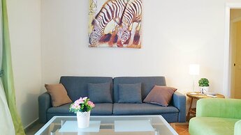 Family-friendly Stay by the Sea