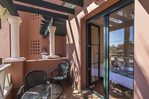 Apartment by Haraganes Beach
