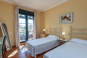 Apartment by Haraganes Beach