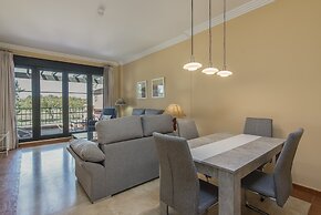 Apartment by Haraganes Beach