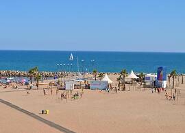 Apartment in Valras Plage With View