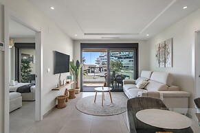 Seafront Apartment in Isla Canela
