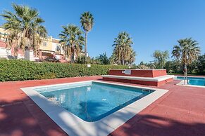 Golfside Apartment for 4 Guests