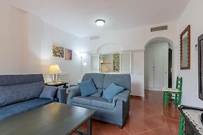 Golfside Apartment for 4 Guests