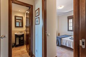 2-bedroom Apartment Near sea