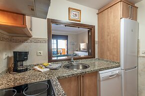 2-bedroom Apartment Near sea