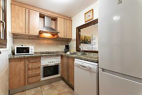 2-bedroom Apartment Near sea