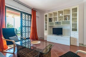 Beachfront Apartment in Isla Canela