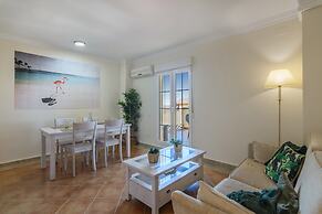 Beachside Penthouse With Sea Views