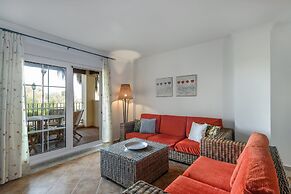 Golfside Apartment for 6 Guests