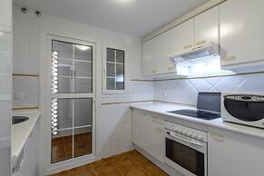 Golfside Apartment for 6 Guests