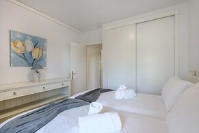 Golfside Apartment for 6 Guests