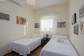 Riverside Comfort for Families