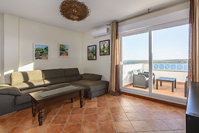 Riverside Comfort for Families