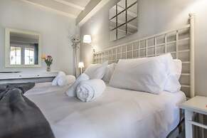 Retreat for 2 in Isla Canela