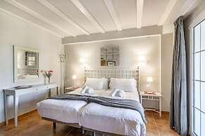 Retreat for 2 in Isla Canela
