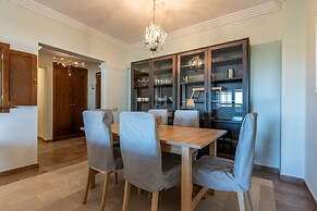 2-bedroom Apartment With Pool