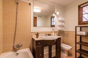 2-bedroom Apartment With Pool