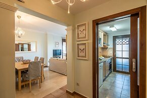 2-bedroom Apartment With Pool