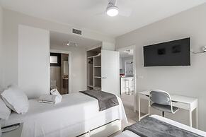 Isla Canela: Waterfront Family Oasis