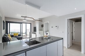 Isla Canela: Waterfront Family Oasis