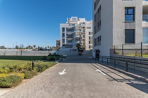 Isla Canela: Waterfront Family Oasis