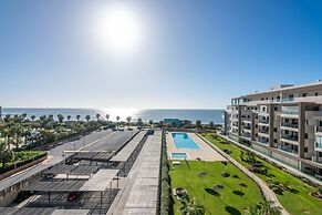 Isla Canela: Waterfront Family Oasis