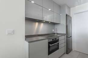 New Apartment With Sea Views