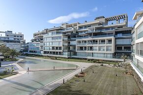 New Apartment With Sea Views