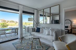Beachfront Apartment in Isla Canela