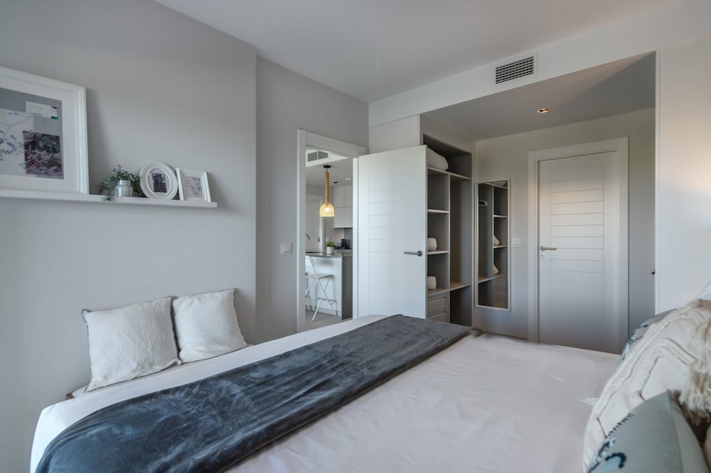 Beachfront Apartment in Isla Canela