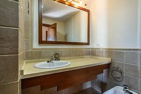 Golfside Penthouse in Isla Canela