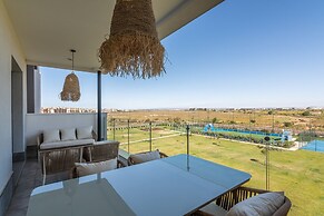 Beachfront and Family Apartment