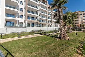 Beachfront and Family Apartment