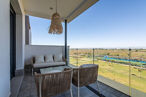 Beachfront and Family Apartment