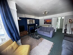 Seaside Apartments