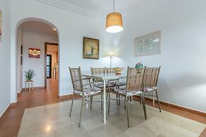 Apartment Next to Isla Canela Golf