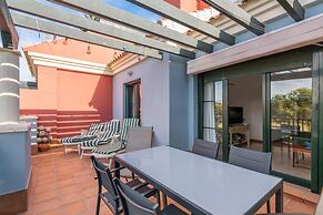 Apartment Next to Isla Canela Golf