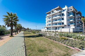 Beachfront Isla Canela Apartment